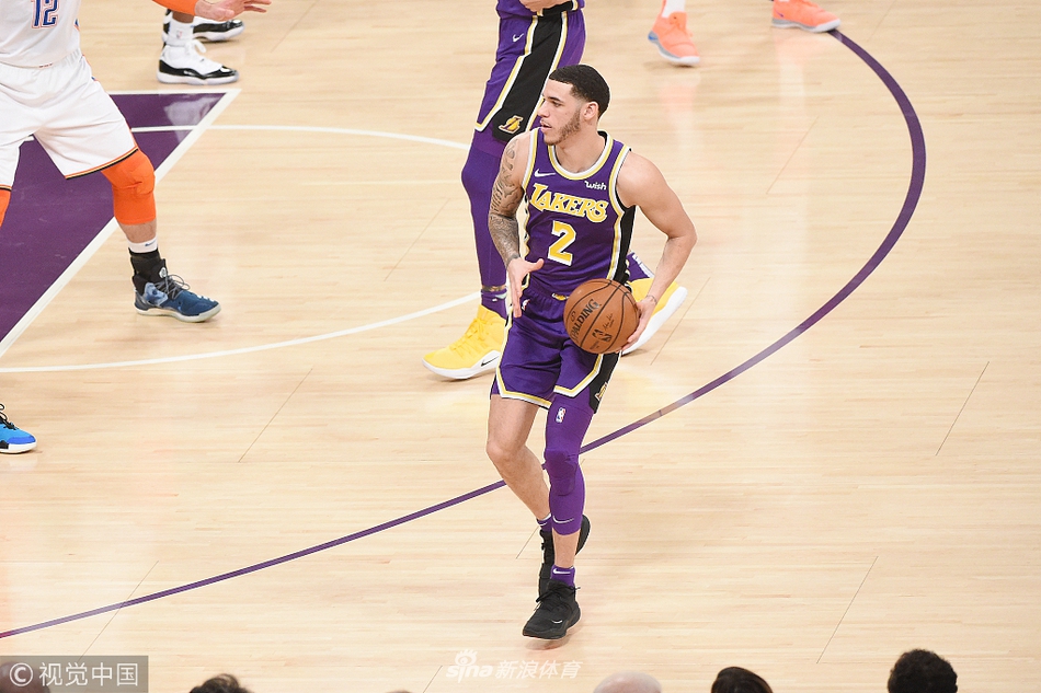 引了众多豪 引了众多豪